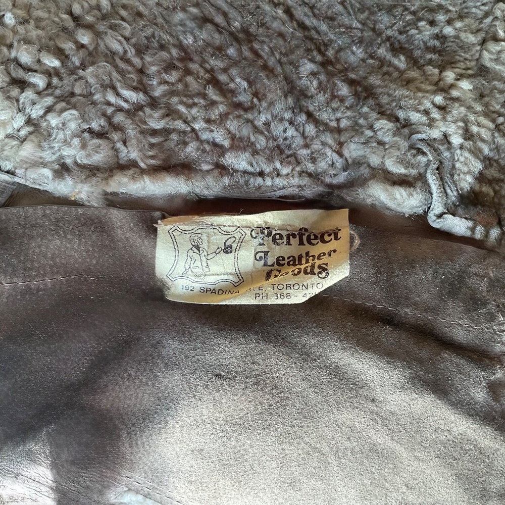 VINTAGE  LAMBS WOOL  FULL LENGTH  VEST     size  L - Picture 12 of 13